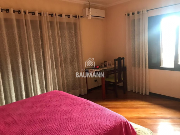 Imagem Casa com 3 Quartos à Venda, 280 m² em Centro - Porto Belo Imagem Casa com 3 Quartos à Venda, 280 m² em Centro - Porto Belo