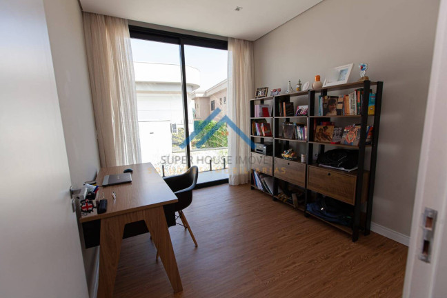 Imagem Casa com 4 Quartos à Venda, 400 m² em Tamboré - Santana De Parnaíba Imagem Casa com 4 Quartos à Venda, 400 m² em Tamboré - Santana De Parnaíba