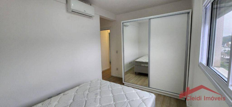 Imagem Apartamento com 3 Quartos para Alugar, 152 m² em Centro - Joinville Imagem Apartamento com 3 Quartos para Alugar, 152 m² em Centro - Joinville