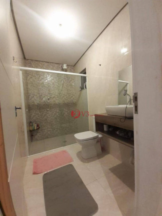 Imagem Sobrado com 3 Quartos à Venda, 300 m² em Jardim Santa Terezinha - São Paulo Imagem Sobrado com 3 Quartos à Venda, 300 m² em Jardim Santa Terezinha - São Paulo