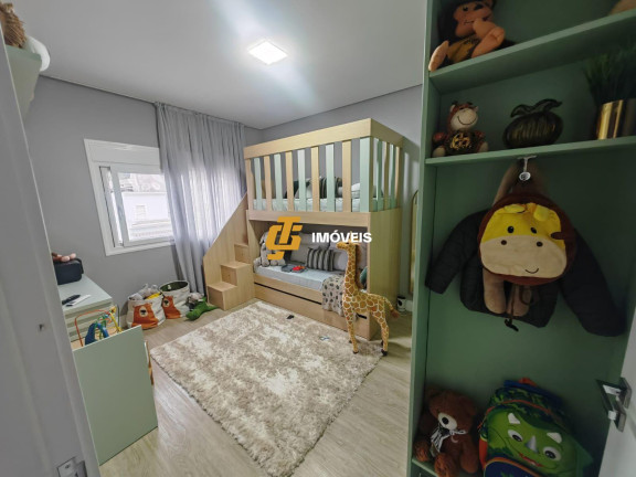 Imagem Casa com 3 Quartos à Venda, 425 m² em Caledônia - Camboriú Imagem Casa com 3 Quartos à Venda, 425 m² em Caledônia - Camboriú