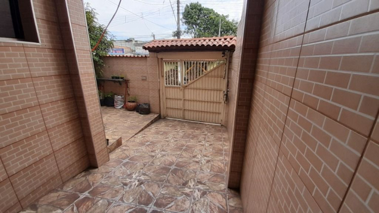 Imagem Casa com 3 Quartos à Venda, 219 m² em Vila Romana - Poá Imagem Casa com 3 Quartos à Venda, 219 m² em Vila Romana - Poá