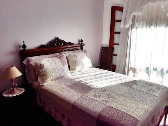 Imagem Casa com 4 Quartos à Venda, 500 m² em Comary - Teresópolis