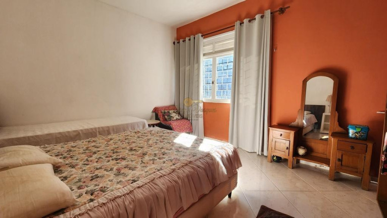 Imagem Casa com 5 Quartos à Venda, 550 m² em Cruzeiro - Teresópolis Imagem Casa com 5 Quartos à Venda, 550 m² em Cruzeiro - Teresópolis