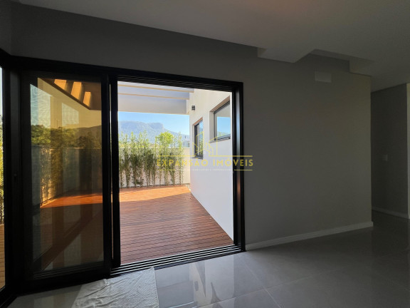 Imagem Casa com 3 Quartos à Venda, 180 m² em Pedra Branca - Palhoça Imagem Casa com 3 Quartos à Venda, 180 m² em Pedra Branca - Palhoça