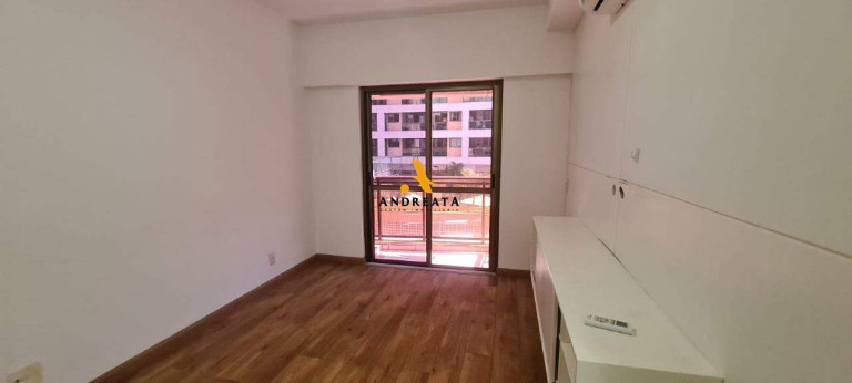 Imagem Apartamento com 4 Quartos para Alugar, 140 m² em Barra Da Tijuca - Rio De Janeiro Imagem Apartamento com 4 Quartos para Alugar, 140 m² em Barra Da Tijuca - Rio De Janeiro