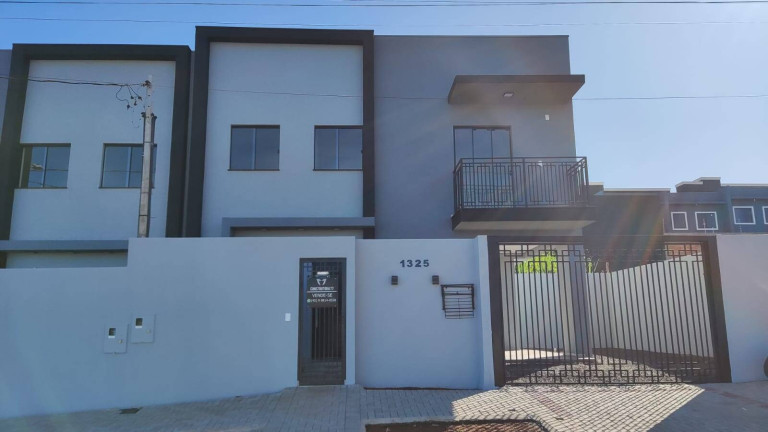 Sobrado com 3 Quartos à Venda, 92 m² em Floresta - Cascavel