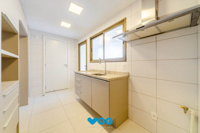 Imagem Imóvel com 3 Quartos à Venda, 121 m² em Petrópolis - Porto Alegre