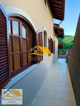Imagem Casa com 6 Quartos à Venda, 320 m² em Loteamento Sitio Jacina - Nova Friburgo Imagem Casa com 6 Quartos à Venda, 320 m² em Loteamento Sitio Jacina - Nova Friburgo