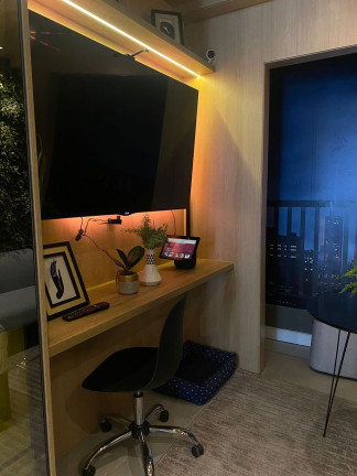 Imagem Imóvel com 1 Quarto à Venda,  em Portão - Curitiba