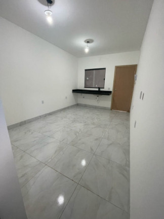 Imagem Kitnet com 1 Quarto para Alugar, 18 m² em Independência - 1º Complemento Setor Das Mansões - Aparecida De Goiânia Imagem Kitnet com 1 Quarto para Alugar, 18 m² em Independência - 1º Complemento Setor Das Mansões - Aparecida De Goiânia
