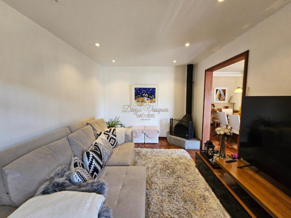 Imagem Casa com 4 Quartos à Venda, 157 m² em Bom Retiro - Teresópolis Imagem Casa com 4 Quartos à Venda, 157 m² em Bom Retiro - Teresópolis
