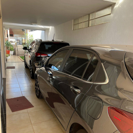 Imagem Casa com 3 Quartos à Venda, 360 m² em Centro - Bauru Imagem Casa com 3 Quartos à Venda, 360 m² em Centro - Bauru