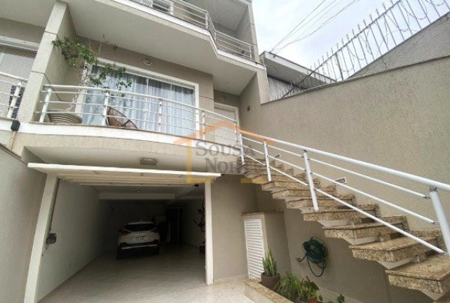 Sobrado com 3 Quartos à Venda, 205 m² em Parada Inglesa - São Paulo
