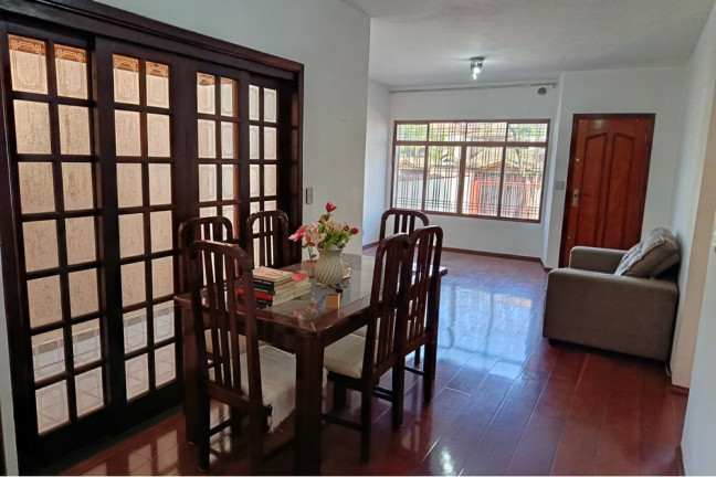 Imagem Casa com 5 Quartos à Venda, 247 m² em Jardim Guapira - São Paulo Imagem Casa com 5 Quartos à Venda, 247 m² em Jardim Guapira - São Paulo