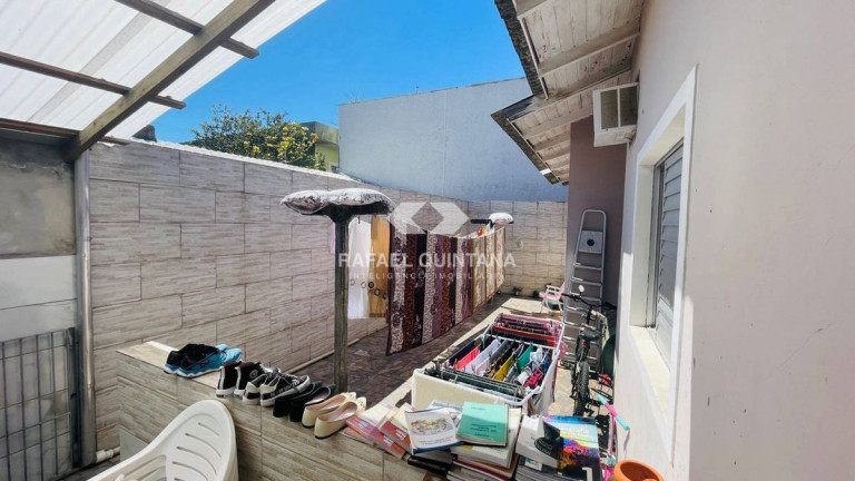 Imagem Casa com 3 Quartos à Venda, 95 m² em Tapera - Florianópolis Imagem Casa com 3 Quartos à Venda, 95 m² em Tapera - Florianópolis