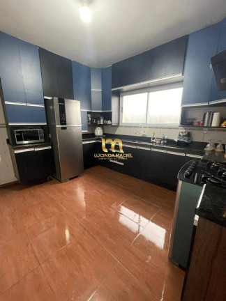 Imagem Sobrado com 2 Quartos à Venda,  em Sítio Do Campo - Praia Grande