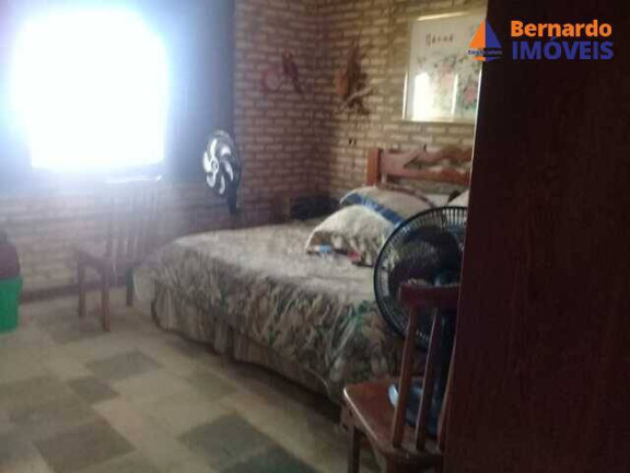 Imagem Casa com 2 Quartos à Venda, 396 m² em Barra Nova - Cascavel Imagem Casa com 2 Quartos à Venda, 396 m² em Barra Nova - Cascavel