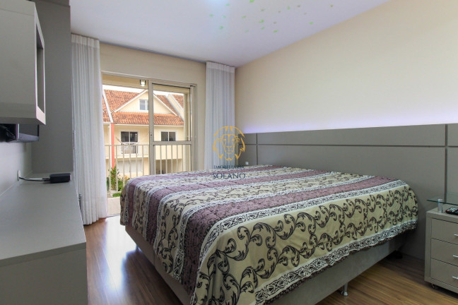 Imagem Casa de Condomínio com 3 Quartos à Venda, 180 m² em Santa Cândida - Curitiba Imagem Casa de Condomínio com 3 Quartos à Venda, 180 m² em Santa Cândida - Curitiba