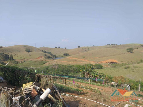 Imagem Chácara com 3 Quartos à Venda, 454 m² em Zona Rural - Paraibuna