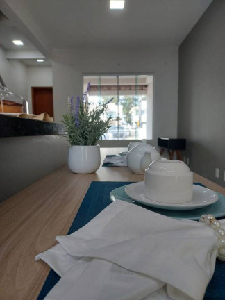 Imagem Casa com 2 Quartos à Venda, 95 m² em Ingleses Do Rio Vermelho - Florianópolis