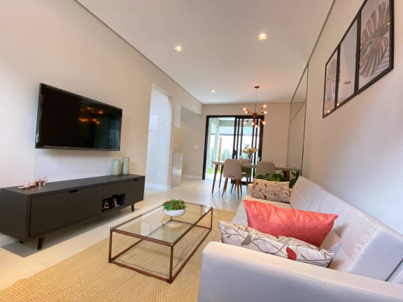 Imagem Casa com 2 Quartos à Venda, 110 m² em Recanto Amapola - Bragança Paulista Imagem Casa com 2 Quartos à Venda, 110 m² em Recanto Amapola - Bragança Paulista