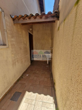 Imagem Casa com 2 Quartos à Venda, 52 m² Imagem Casa com 2 Quartos à Venda, 52 m²