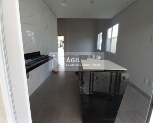 Imagem Casa com 3 Quartos à Venda, 260 m² em Loteamento Floresta - São José Dos Campos Imagem Casa com 3 Quartos à Venda, 260 m² em Loteamento Floresta - São José Dos Campos