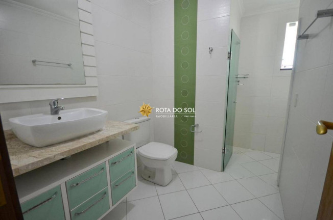 Imagem Apartamento com 3 Quartos à Venda, 130 m² em Centro - Bombinhas Imagem Apartamento com 3 Quartos à Venda, 130 m² em Centro - Bombinhas