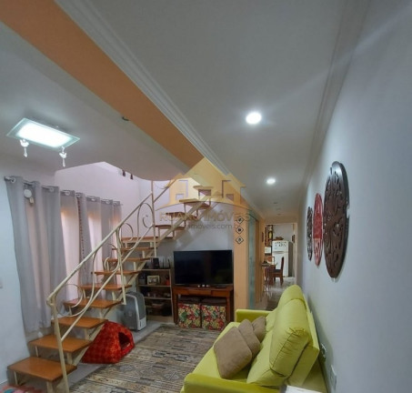 Imagem Sobrado com 4 Quartos à Venda, 160 m² em Cidade Líder - São Paulo