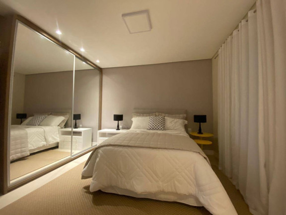 Imagem Casa com 5 Quartos à Venda, em Centro - Xangri-lá Imagem Casa com 5 Quartos à Venda, em Centro - Xangri-lá