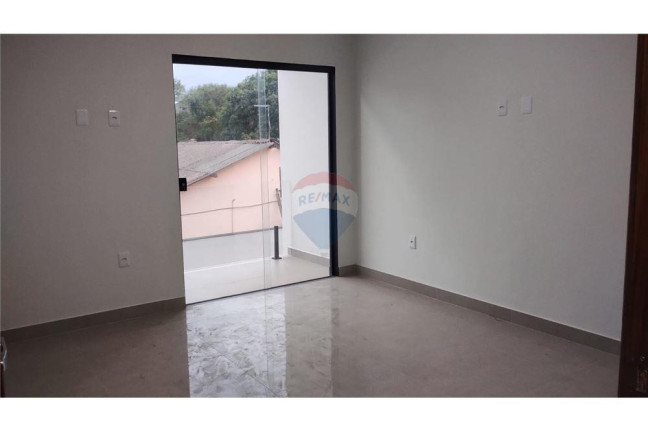 Imagem Casa com 2 Quartos à Venda, 75 m² em Inoa - Maricá