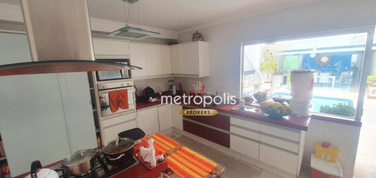 Imagem Sobrado com 3 Quartos à Venda, 330 m² em Olímpico - São Caetano Do Sul Imagem Sobrado com 3 Quartos à Venda, 330 m² em Olímpico - São Caetano Do Sul