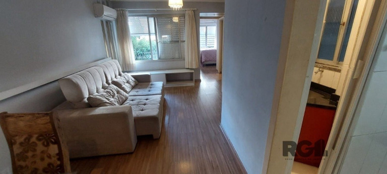 Imagem Apartamento com 1 Quarto para Alugar, 61 m² em Centro Histórico - Porto Alegre Imagem Apartamento com 1 Quarto para Alugar, 61 m² em Centro Histórico - Porto Alegre