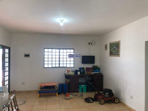 Imagem Imóvel à Venda, 350 m² em área Rural De Londrina - Londrina Imagem Imóvel à Venda, 350 m² em área Rural De Londrina - Londrina