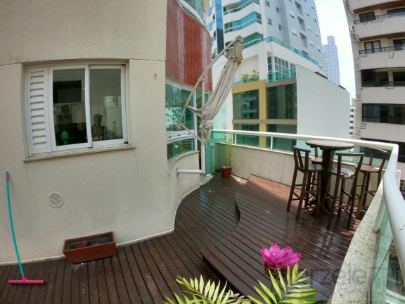 Imagem Apartamento com 3 Quartos à Venda, 190 m² em Centro - Balneário Camboriú