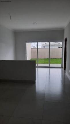 Imagem Imóvel com 4 Quartos à Venda, em Sinop - Sinop Imagem Imóvel com 4 Quartos à Venda, em Sinop - Sinop