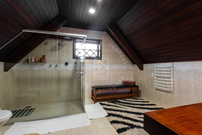 Imagem Casa com 5 Quartos à Venda, 1 m² em Jardim Manancial - Campos Do Jordão Imagem Casa com 5 Quartos à Venda, 1 m² em Jardim Manancial - Campos Do Jordão