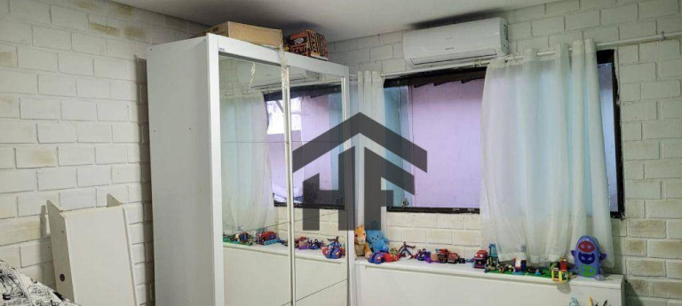 Imagem Casa com 5 Quartos à Venda, 330 m² em Encruzilhada - Recife Imagem Casa com 5 Quartos à Venda, 330 m² em Encruzilhada - Recife