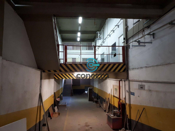 Imagem Galpão à Venda ou Locação, 2.300 m² em Venda Da Cruz - São Gonçalo Imagem Galpão à Venda ou Locação, 2.300 m² em Venda Da Cruz - São Gonçalo
