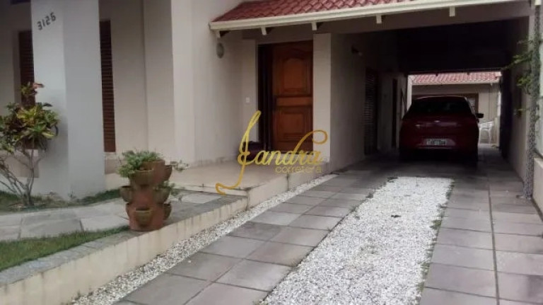 Imagem Casa com 3 Quartos à Venda, 290 m² em Girassol - Capão Da Canoa Imagem Casa com 3 Quartos à Venda, 290 m² em Girassol - Capão Da Canoa