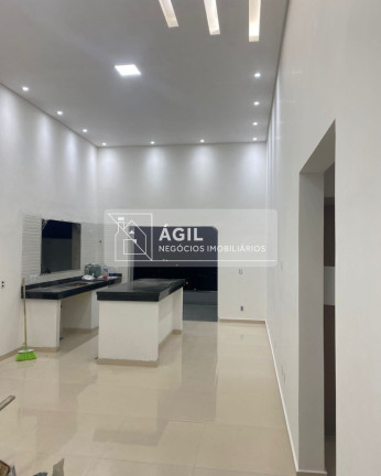 Imagem Casa com 3 Quartos à Venda, 255 m² em Caçapava Velha - Caçapava Imagem Casa com 3 Quartos à Venda, 255 m² em Caçapava Velha - Caçapava