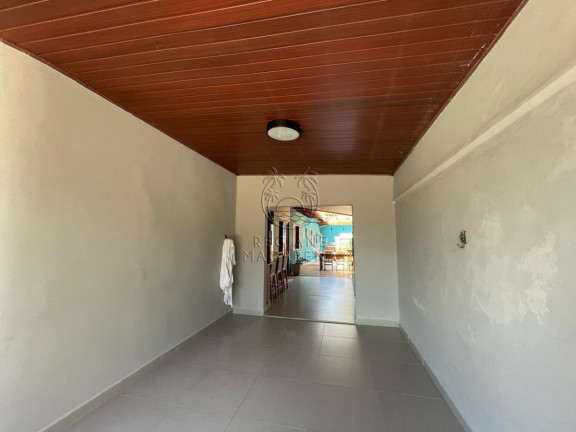 Imagem Casa com 4 Quartos à Venda, 204 m² em Barra Da Lagoa - Ubatuba Imagem Casa com 4 Quartos à Venda, 204 m² em Barra Da Lagoa - Ubatuba