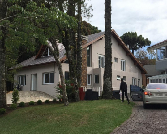 Imagem Imóvel com 5 Quartos à Venda, em Centro - Canela Imagem Imóvel com 5 Quartos à Venda, em Centro - Canela