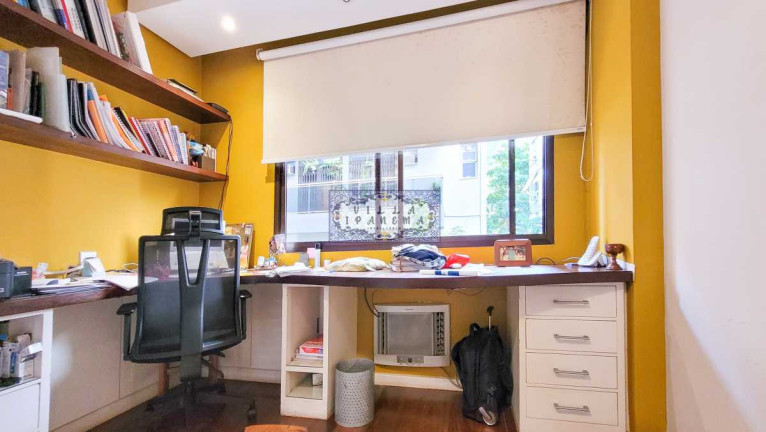Imagem Apartamento com 4 Quartos à Venda, 230 m² em Lagoa - Rio De Janeiro Imagem Apartamento com 4 Quartos à Venda, 230 m² em Lagoa - Rio De Janeiro
