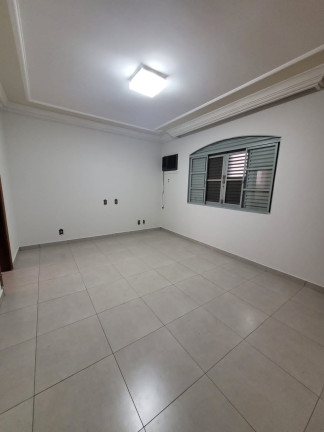 Imagem Casa com 3 Quartos para Alugar, 325 m² em Parque Campolim - Sorocaba