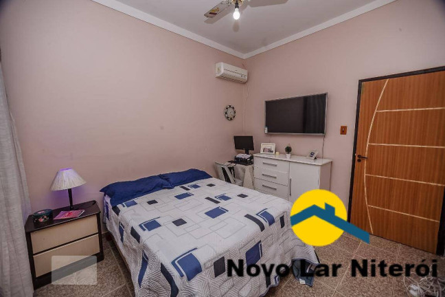 Imagem Casa com 3 Quartos à Venda, 450 m² em Barreto - Niterói Imagem Casa com 3 Quartos à Venda, 450 m² em Barreto - Niterói