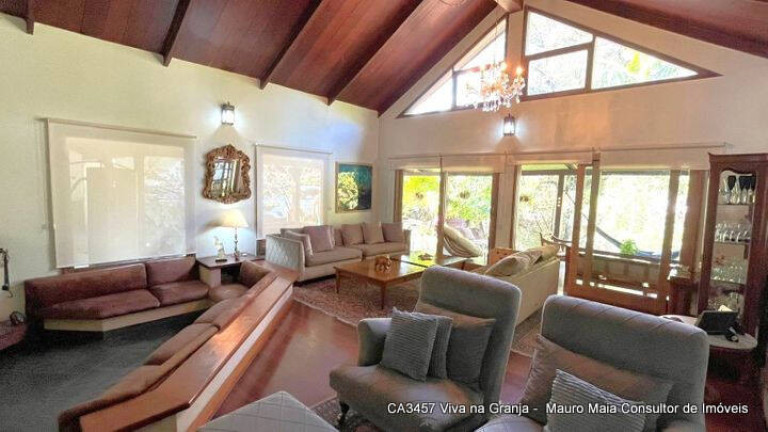 Imagem Casa de Condomínio com 4 Quartos à Venda, 2.515 m² em Chácaras Do Peroba - Jandira