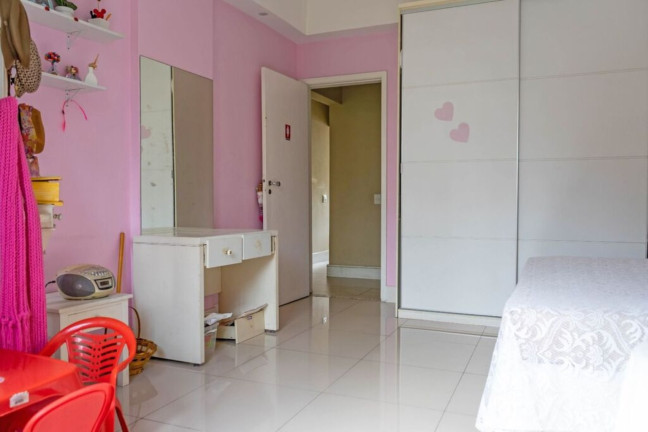 Imagem Imóvel com 3 Quartos à Venda, 152 m² em Botafogo - Rio De Janeiro Imagem Imóvel com 3 Quartos à Venda, 152 m² em Botafogo - Rio De Janeiro