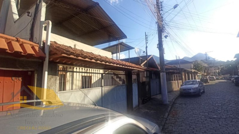 Imagem Casa com 3 Quartos à Venda, 250 m² em Vila Guarani - Nova Friburgo Imagem Casa com 3 Quartos à Venda, 250 m² em Vila Guarani - Nova Friburgo